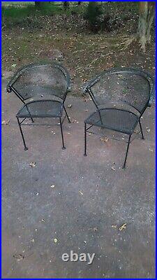 Vintage White Wrought Iron Patio Furniture Set Table & 4 Barrel Back Chairs